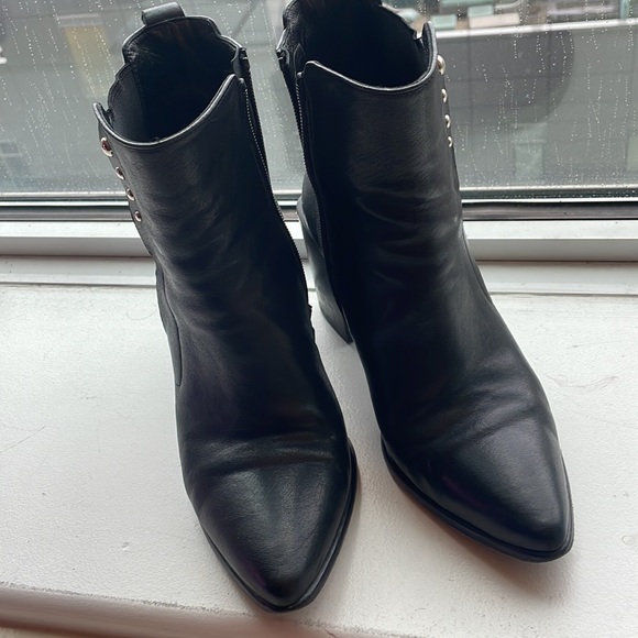 Block heel booties - Picture 3 of 5